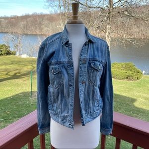 AMERICAN EAGLE • distressed denim jacket